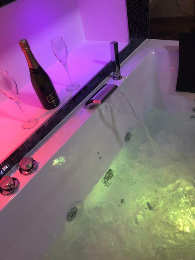 Eden Spa Appartement D'Exception Дижон Экстерьер фото